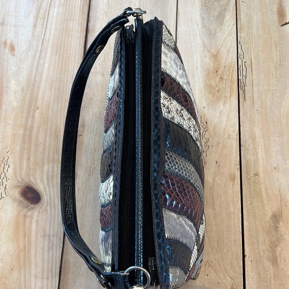 70s “Bags by Supreme” Exotic Patchwork Genuine Snakeskin/Python/Lizard Hand-Bag - Picture 11 of 16